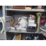 A mixed lot to include modern plates, bottle openers and other items Location: 10.4