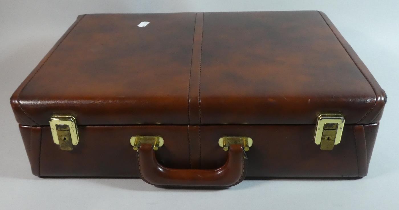 A Modern Leather Briefcase, 44.5cm Wide