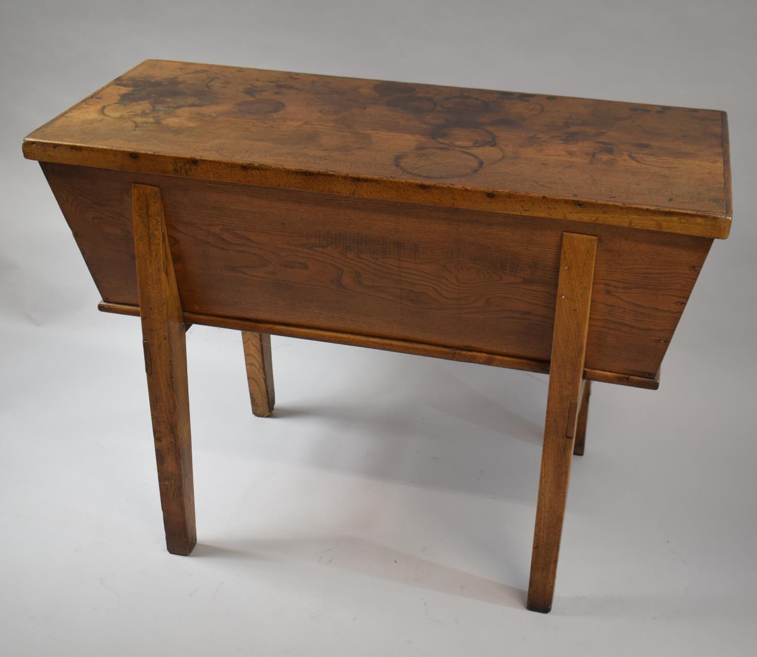 A 19th Century Country Elm Dough Bin with Lift Off Lid (Has Been Treated for Worm), 103.5 x 43cms - Image 2 of 5