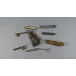 A Collection of Five Vintage Penknives and Small Collection of Keys