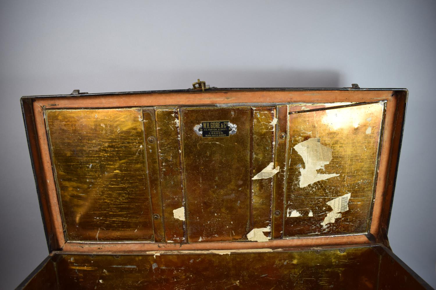 A Vintage Brass Mounted Military Trunk Inscribed "F.L.Dickson, Seaforth Highlanders", 76cm Wide - Image 4 of 4