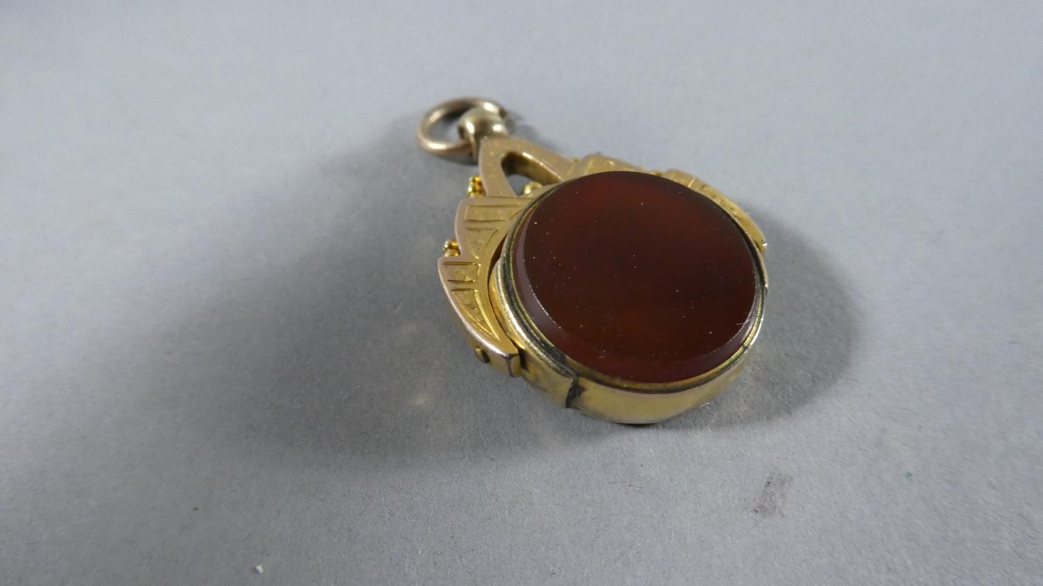A 9 Carat Gold Fob Set with Bloodstone and Carnelian. Total Gross Weight - 7.3gms - Image 2 of 3