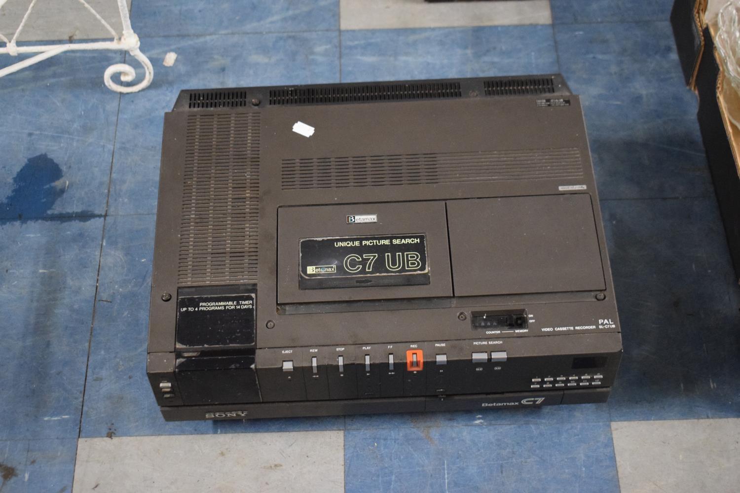 A Vintage Sony Betamax C7 Video Player (Untested)