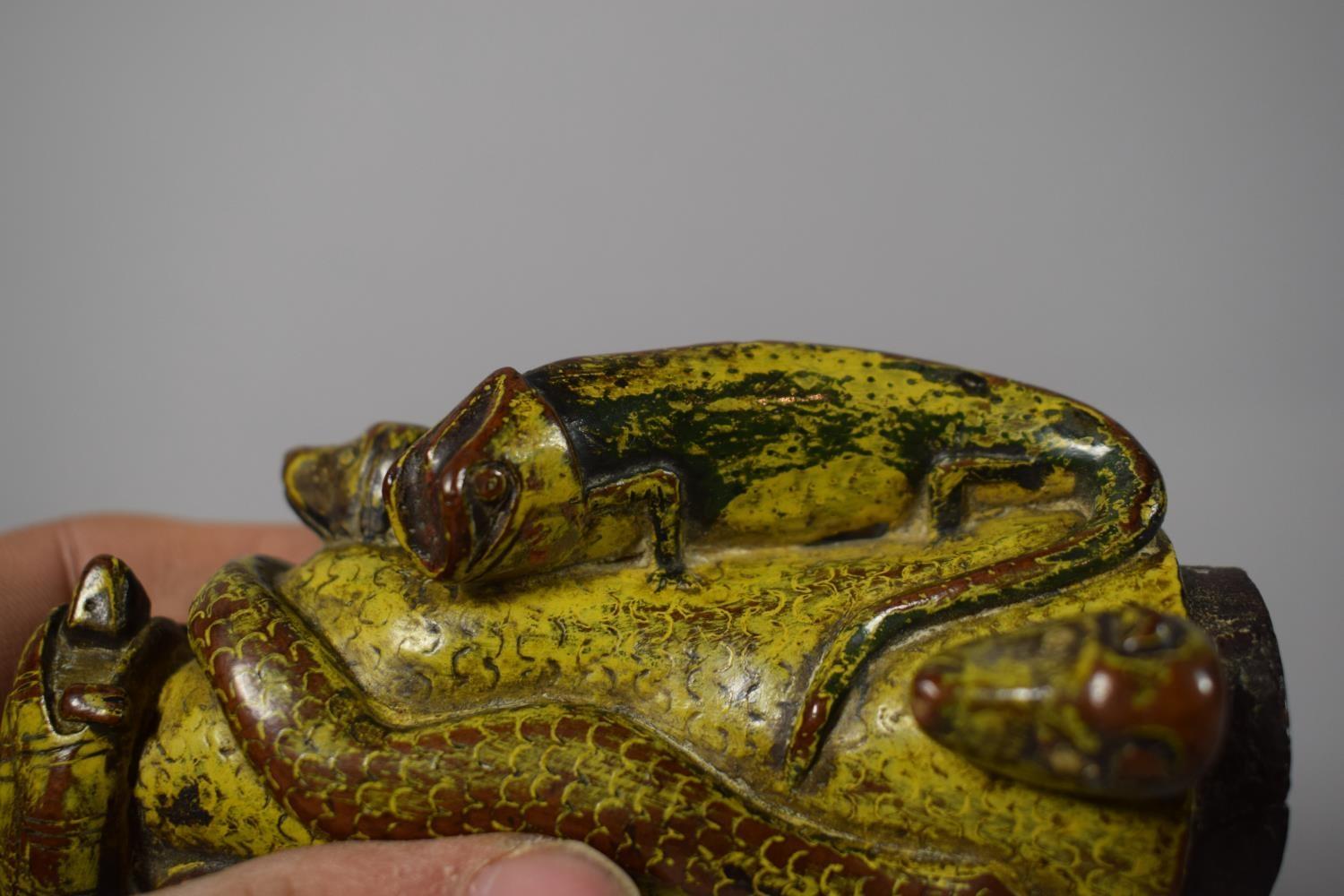 An Interesting, Possibly 18th Century Carved Wooden Pipe Bowl, Decorated with Turtle, Iguana, Snake, - Image 5 of 7