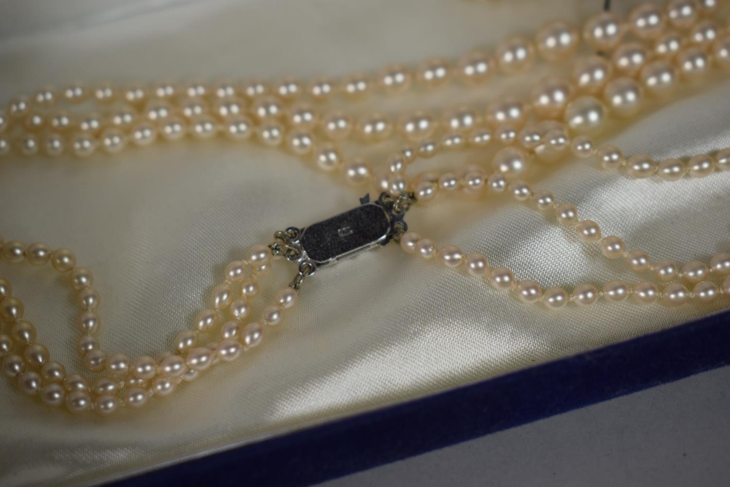 A Collection of Costume Jewellery Etc to Include Silver Clasped Necklace, Silver Plate Duck - Image 3 of 6