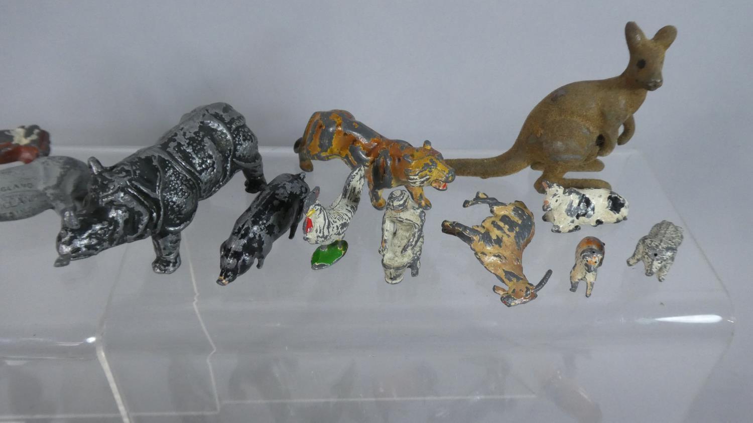 A Collection of 39 Cold Painted Metal (Playworn) Zoo Animals and Birds, (Some AF) to Include - Image 3 of 5