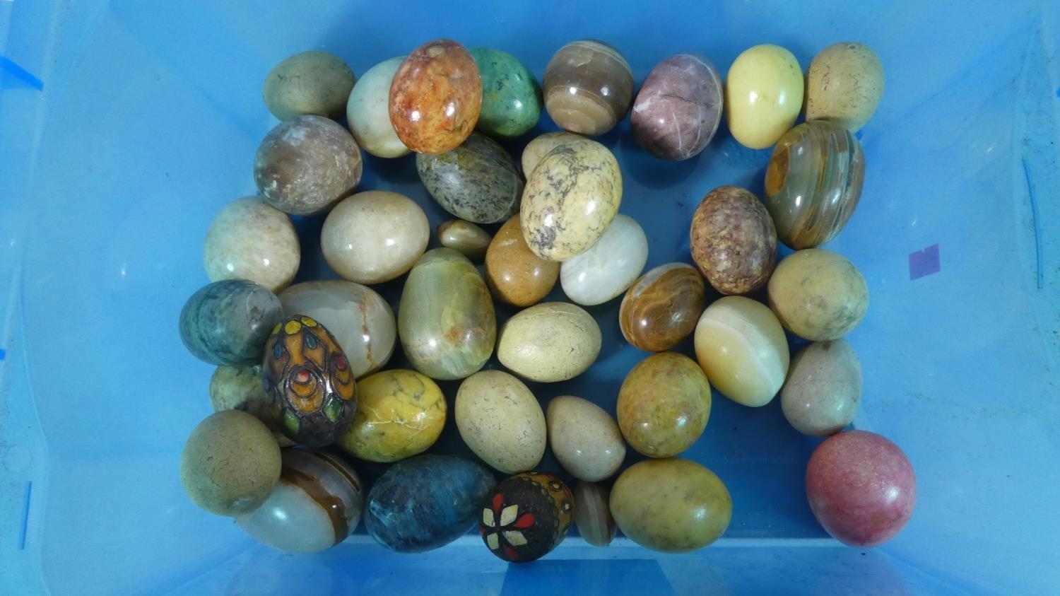 A Collection of Polished Stone and Onyx Eggs Etc. - Image 2 of 2