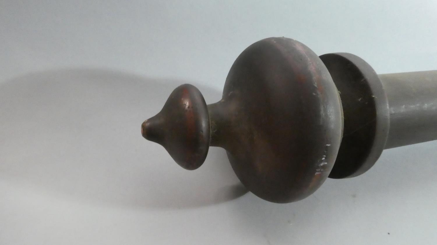 A Victorian Mahogany Curtain Pole with 14 Rings, 241cms - Image 4 of 4