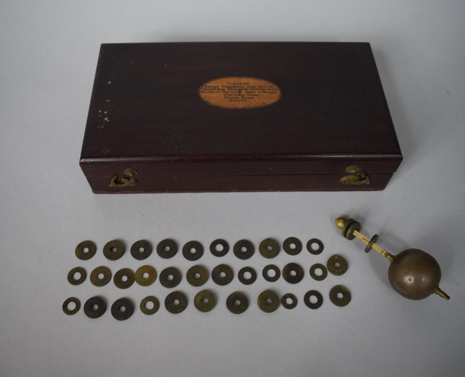 A 19th Century Mahogany Clarkes Export Hydrometer Case made by Dring and Fage (Incomplete) The Box - Image 3 of 5