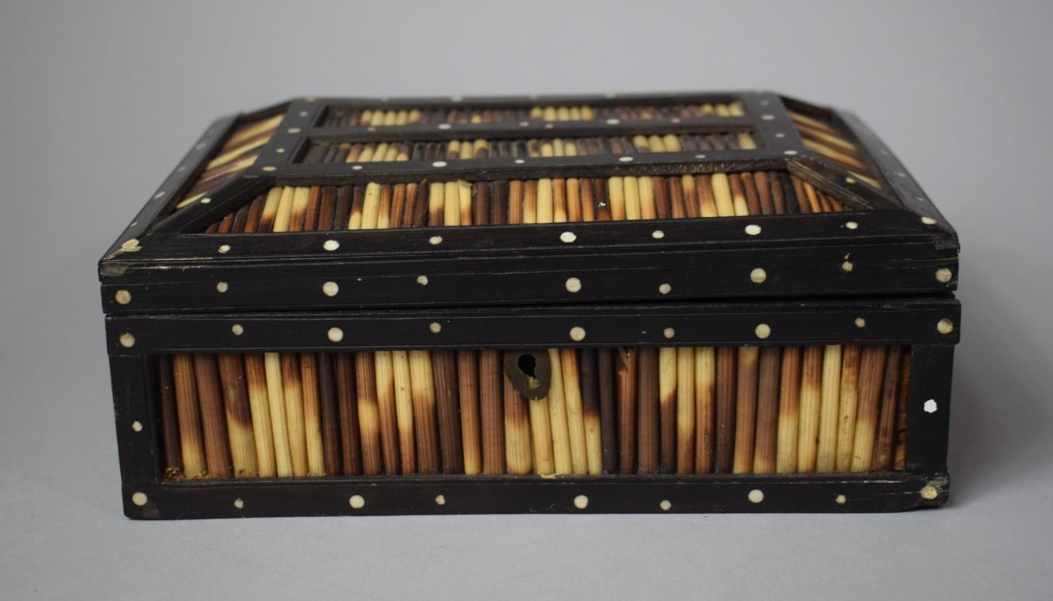 A 19th Century Anglo-Indian Porcupine Quill Box, 21cms Wide - Image 2 of 3