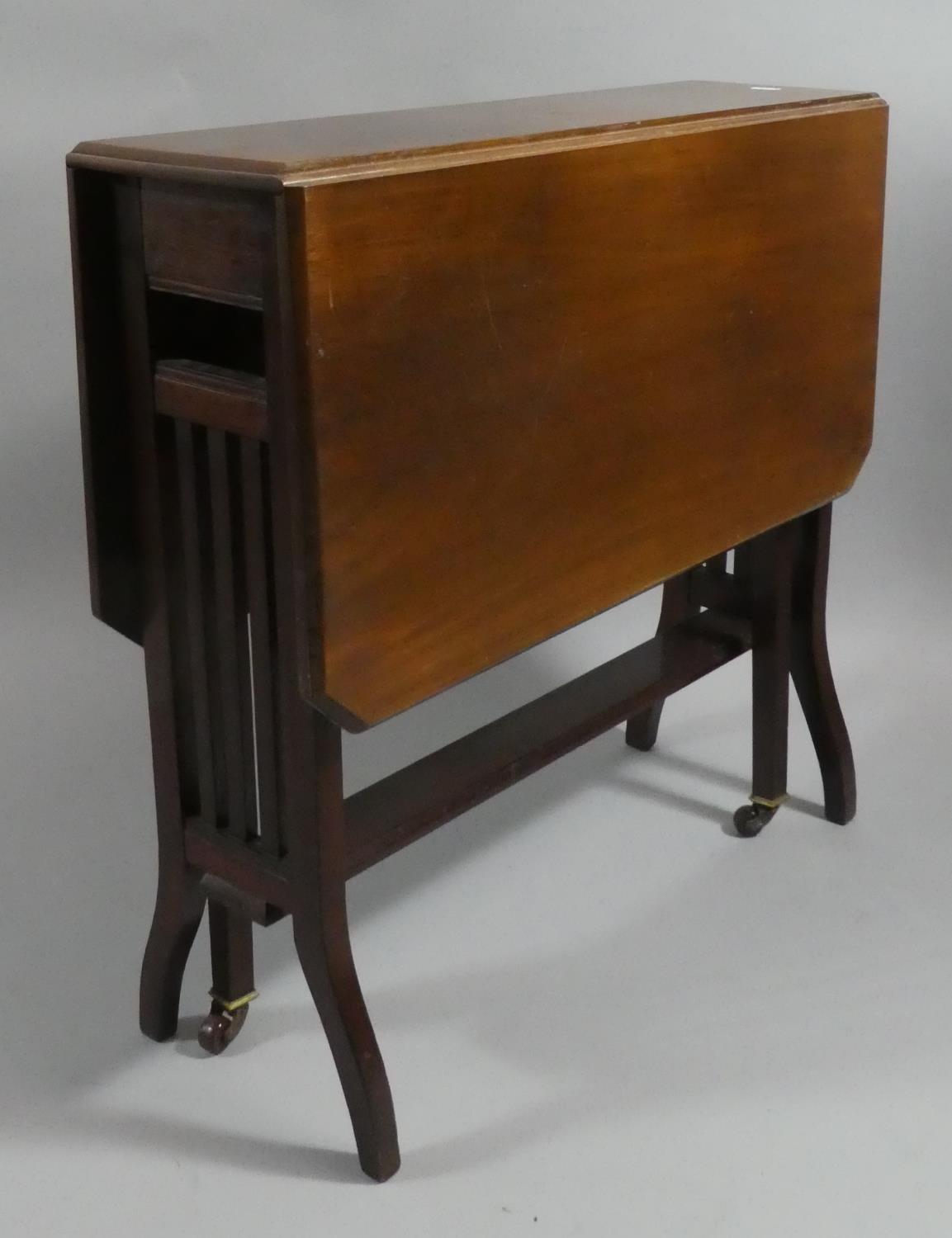 An Edwardian Mahogany Sutherland Table, 67cm Wide - Image 3 of 4