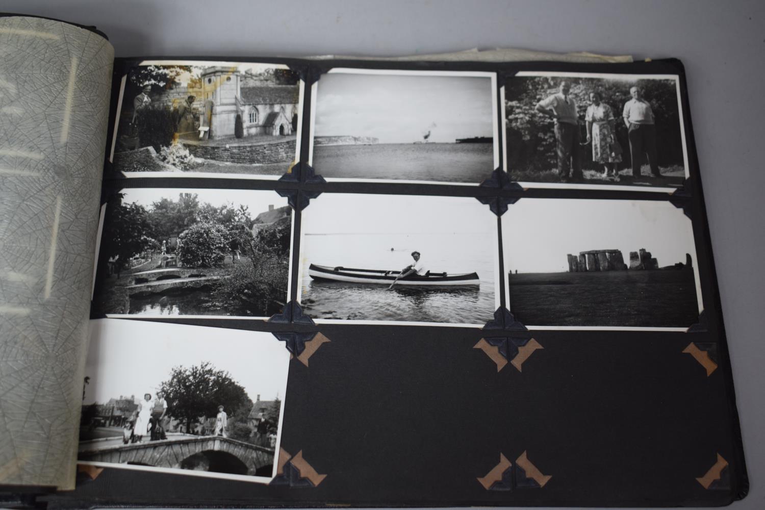 A Vintage Photograph Album Containing Black and White Photographs c.1940 - Image 6 of 10