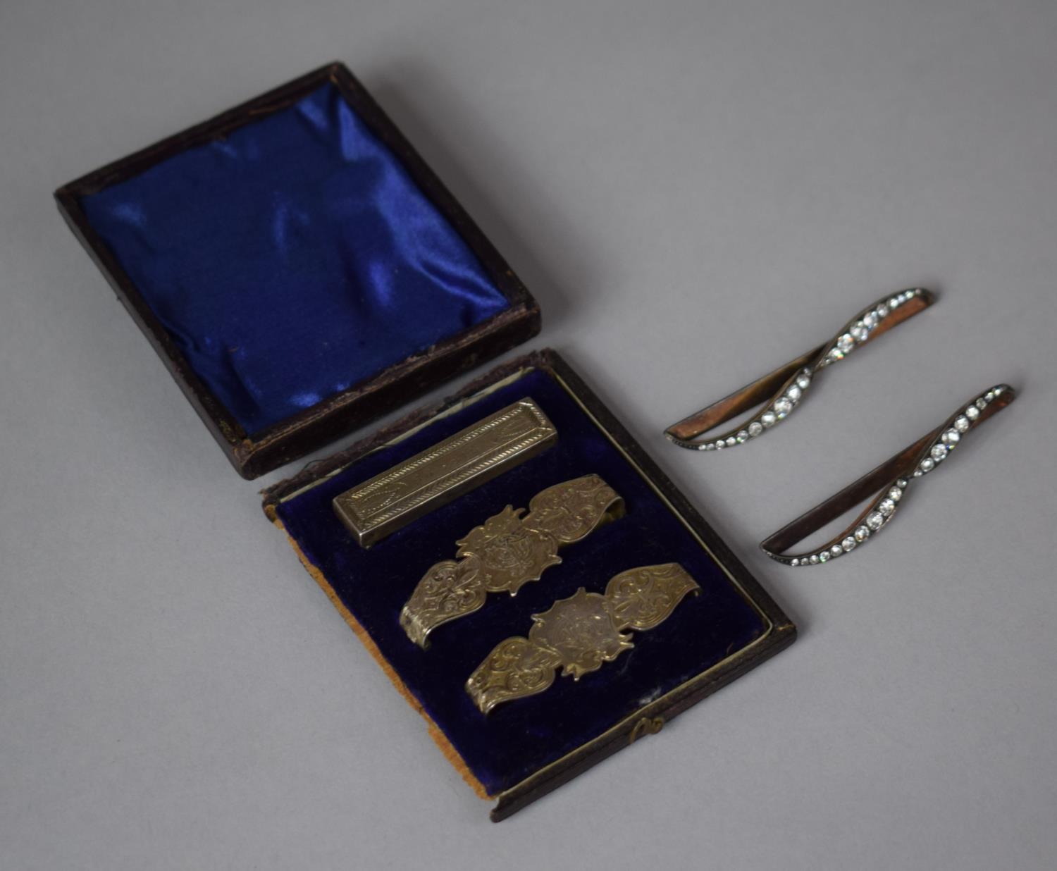 A Cased Set of White Metal Cravat Clips Together with Bar Brooch Engraved Jessie and Two Jewelled