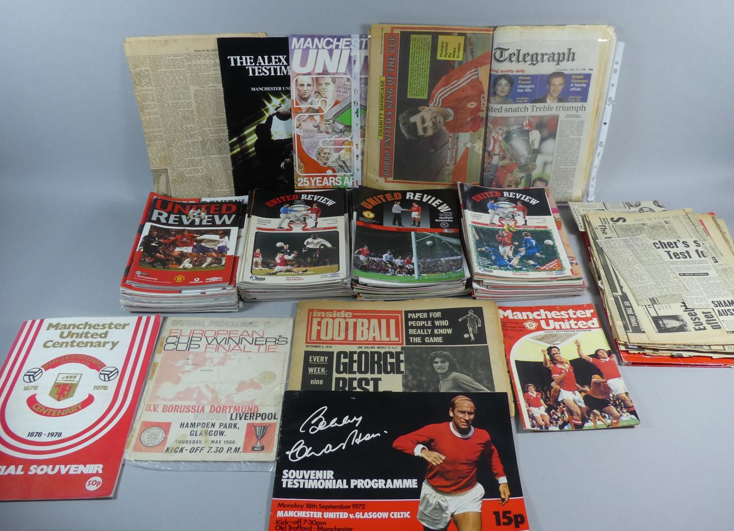 A Collection of 1990's Manchester United Football Programmes, Souvenirs, 1970 Inside Football