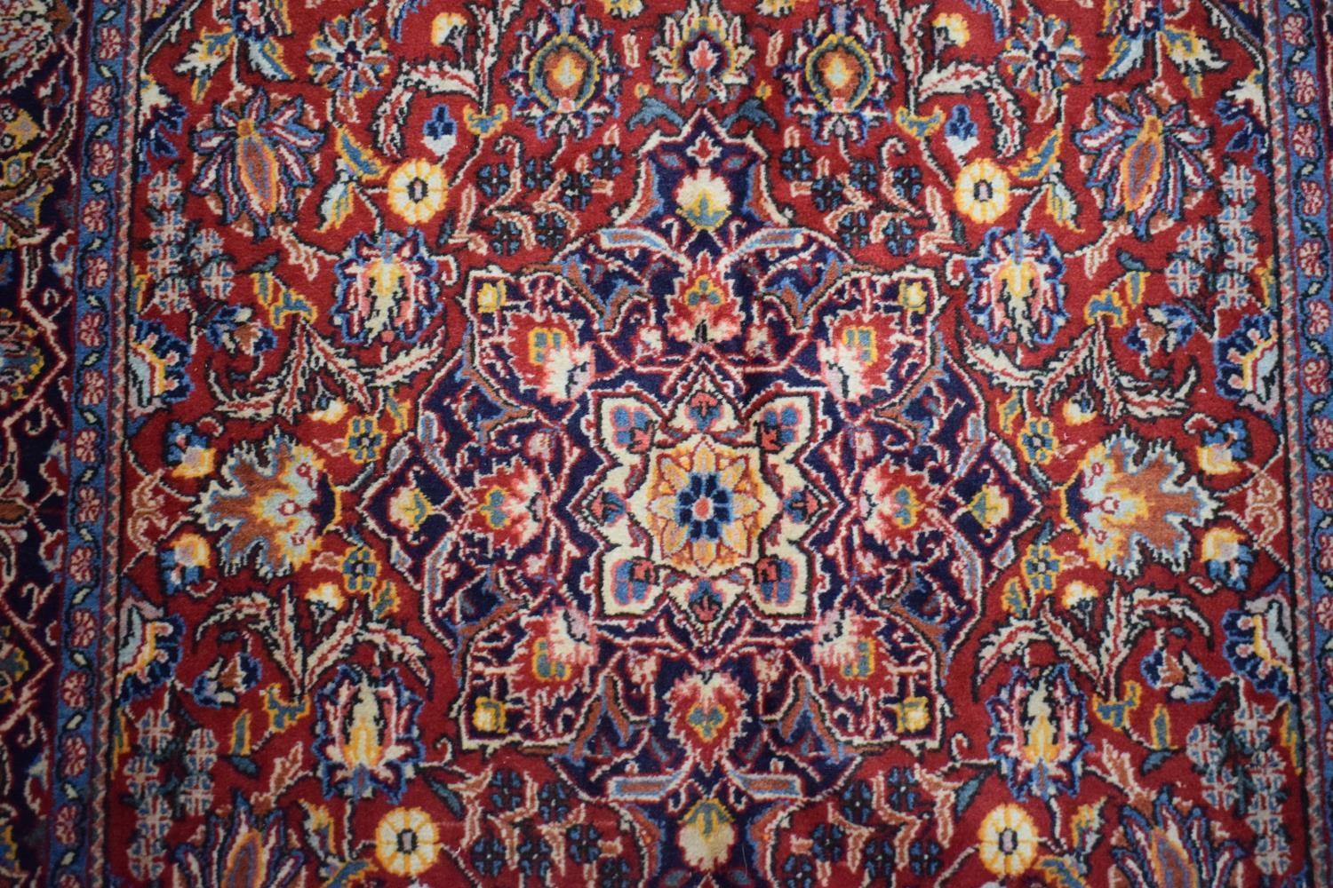 An Antique Persian Hand-Made Keshan Rug, 205 x 130cms - Image 3 of 5