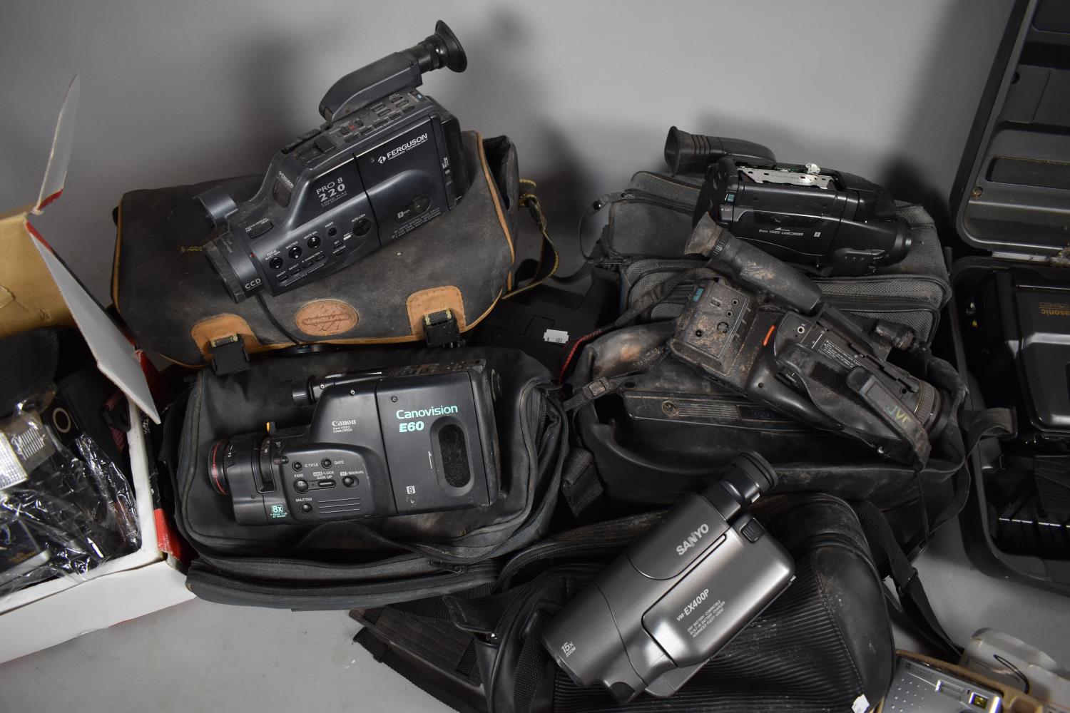 A Collection of Various Vintage Camcorders, Olympia 35mm Camera etc - Image 2 of 3