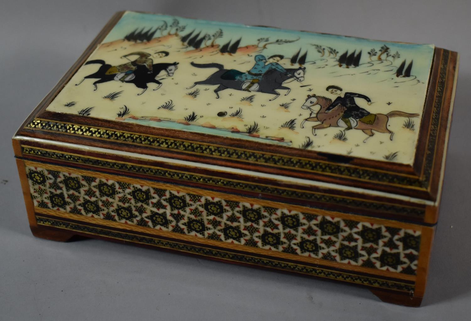 A North Indian Souvenir Jewellery Box Decorated with Hunting Party on Horses, 16cm Wide