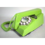 A Repro Vintage Green Trimphone