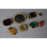 A Collection of Six Various Brooches and Two Pendants Including Amber