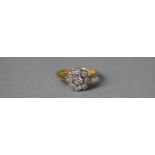 A 18ct Gold and Diamond Cluster Ring, 3.1g, 1ct Total approx