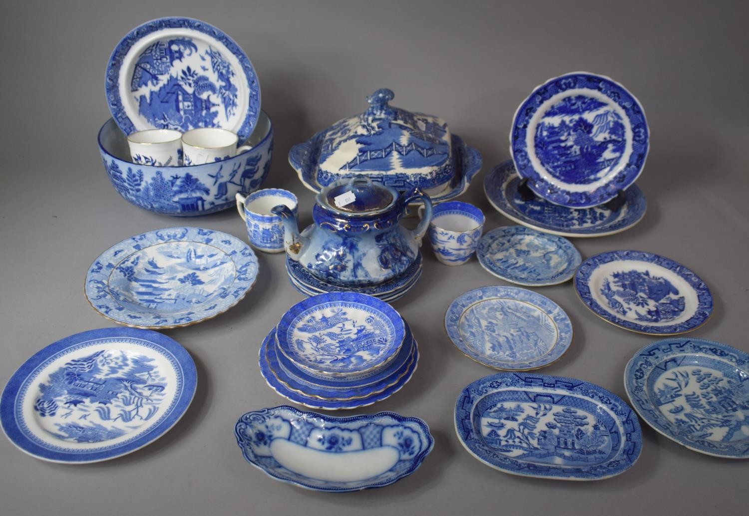 A Collection of Various 19th Century and Later Blue and White Ceramics to include Plates, Lidded