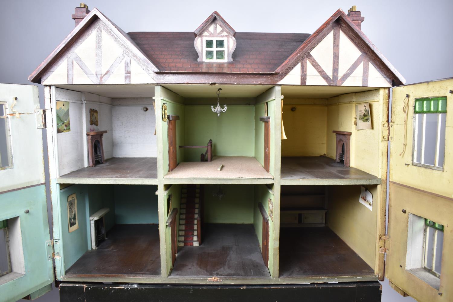 A Late 19th/Early 20th Century Dolls House, The Cotswold, on Ebonized Wooden Support Complete with - Image 5 of 5