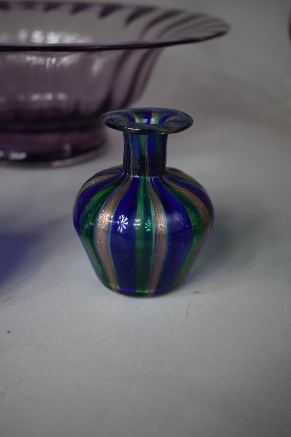 A Collection of Various Coloured Glassware to include Italian Glass Vase, Signed and Dated, Murano - Image 2 of 4