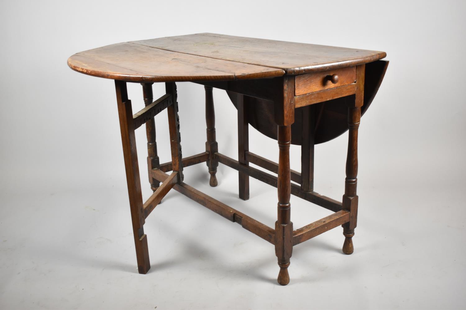 A Period Oak Drop Leaf Gate Legged Table On Turned Supports, 105cm Wide - Image 2 of 2