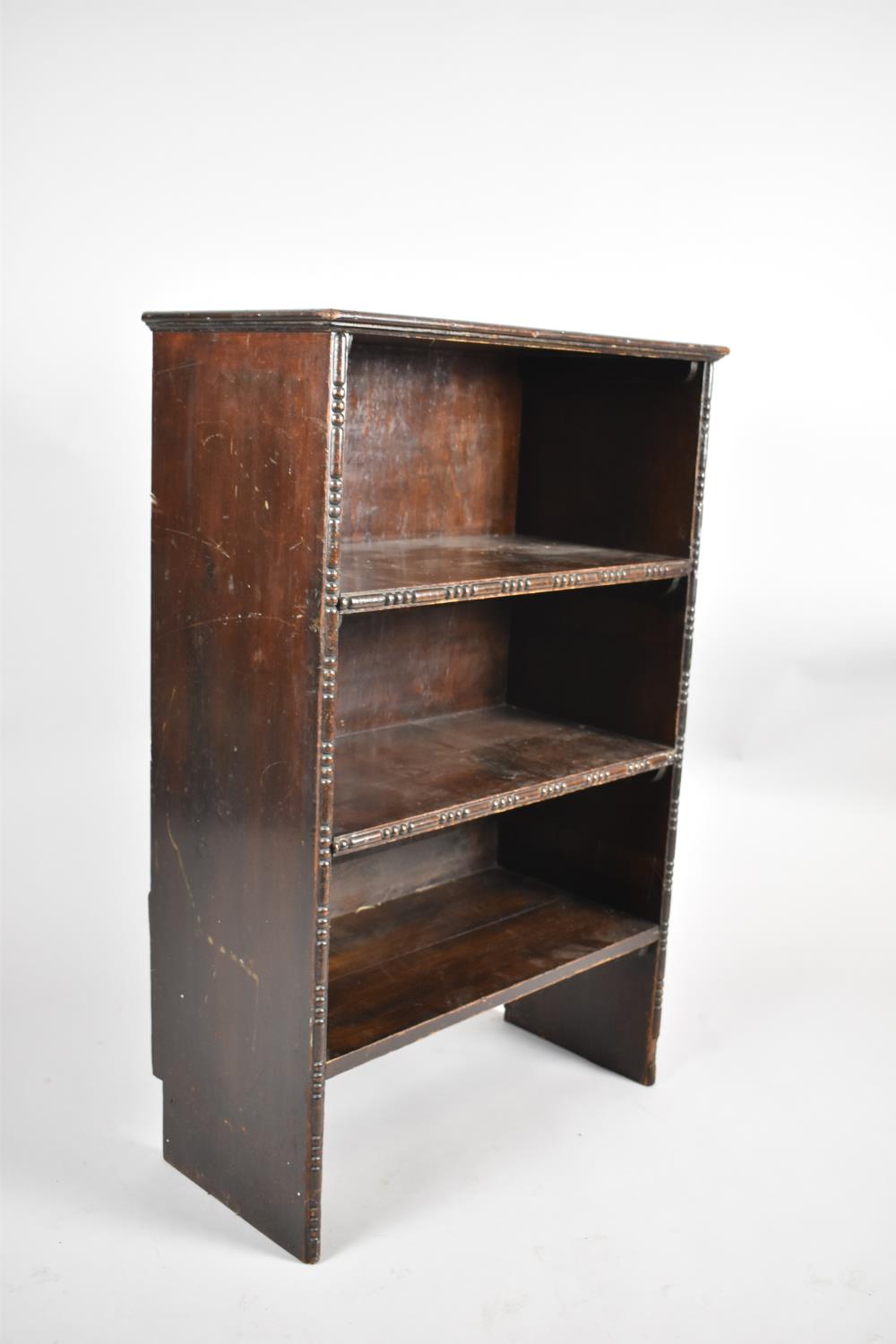 An Edwardian Oak Three Shelf Open Bookcase, 59cm wide