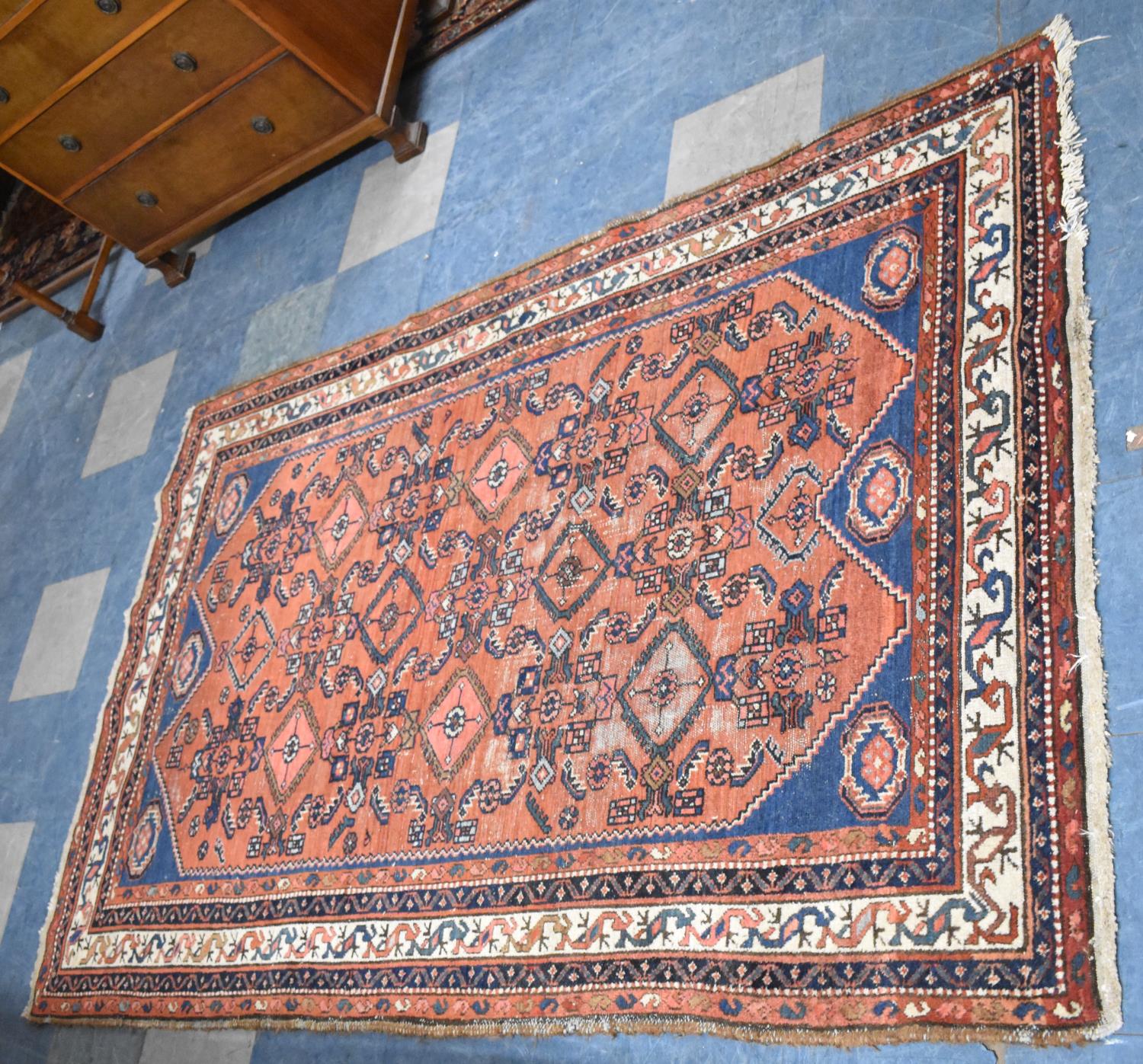 An Antique Handmade Persian Sirjan Rug, 200x137cm