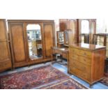A Good Quality Waring and Gillow Walnut and Mahogany Three Piece Bedroom Suite Comprising Four