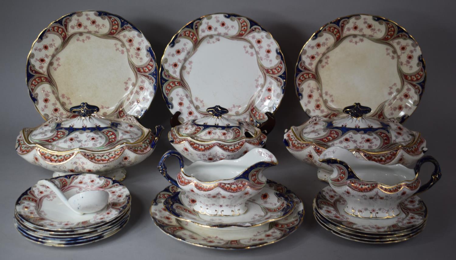 A Burgis and Leigh Richmond Pattern Part Dinner Service to comprise Four Large Plates, Ten Side