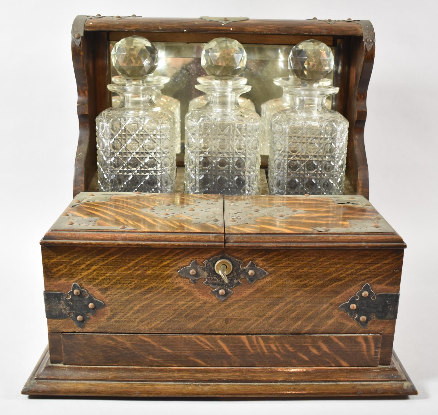 A Late 19th Century Silver Plate Mounted Three Bottle Games Tantalus with Hinged Lid to Games - Image 2 of 4