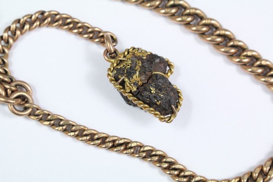 A 9ct Yellow Gold Fob Chain - Image 2 of 2