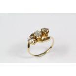 A vintage 18ct Yellow Gold Diamond Ring