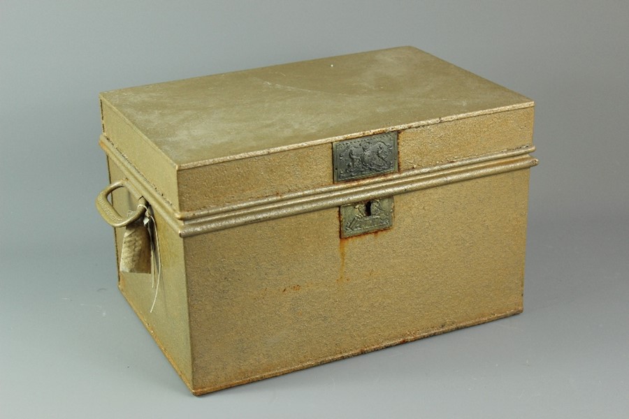 Thomas Milner & Sons Strong Box - Image 6 of 6