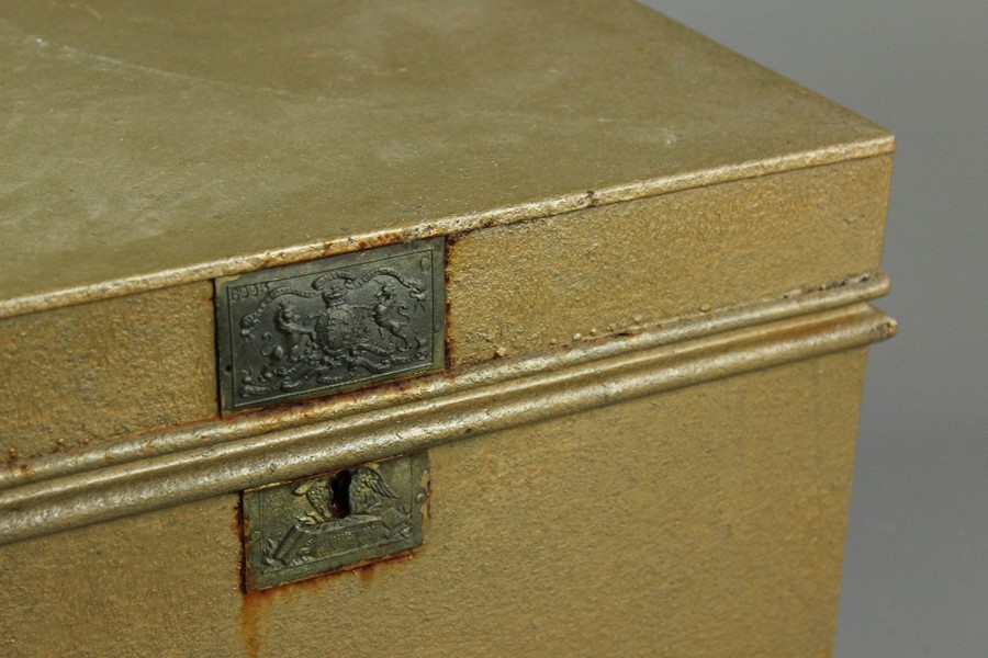 Thomas Milner & Sons Strong Box - Image 4 of 6