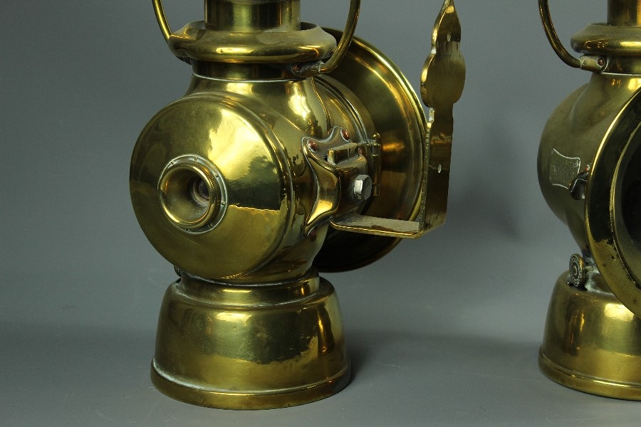 Antique Lucas Brass Carriage Lamps No. 726 - Image 4 of 4