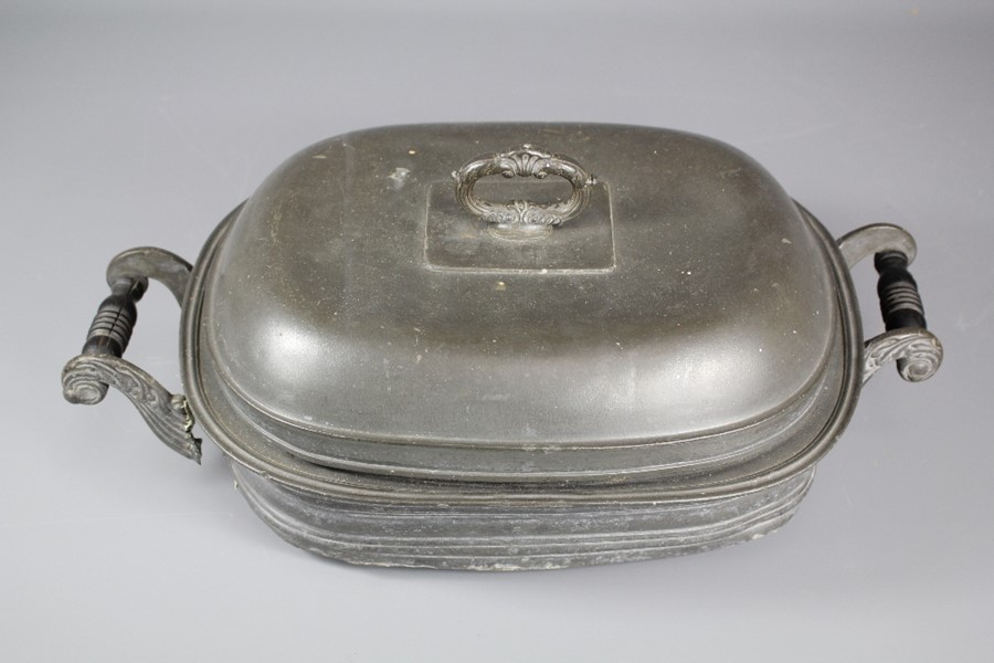 An Antique Pewter Casserole Dish - Image 2 of 3