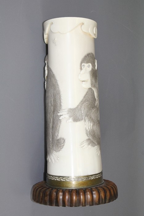 A Japanese Meiji Era (1868-1912) Tusk Vase. The vase elaborately carved with a realistic monkey - Image 16 of 20