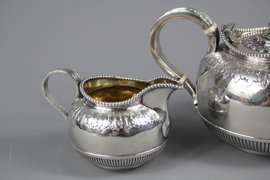 Victorian Sterling Silver Three Piece Tea Set - Image 2 of 7