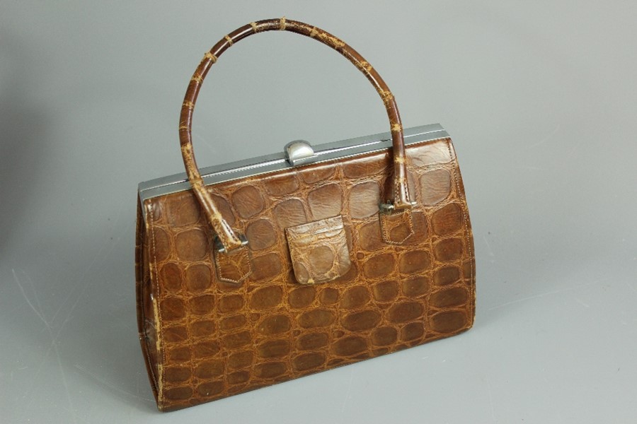 Miscellaneous Vintage Handbags - Image 3 of 5