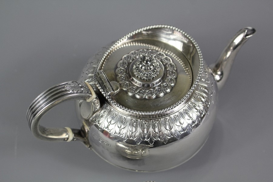 Victorian Sterling Silver Three Piece Tea Set - Image 6 of 7