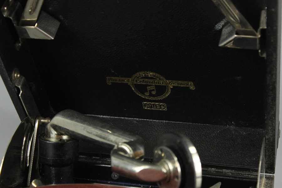 Vintage Columbia Portable Gramophone - Image 2 of 5