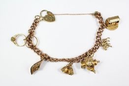 A 9ct Gold Chain Bracelet