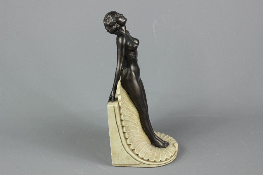 Art Nouveau-style bronzed figurine - Image 2 of 4