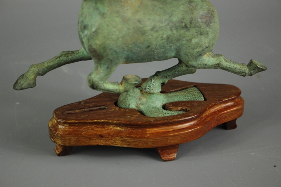 A Bronze Copy of a Chinese Gansu Flying Horse - Image 2 of 5