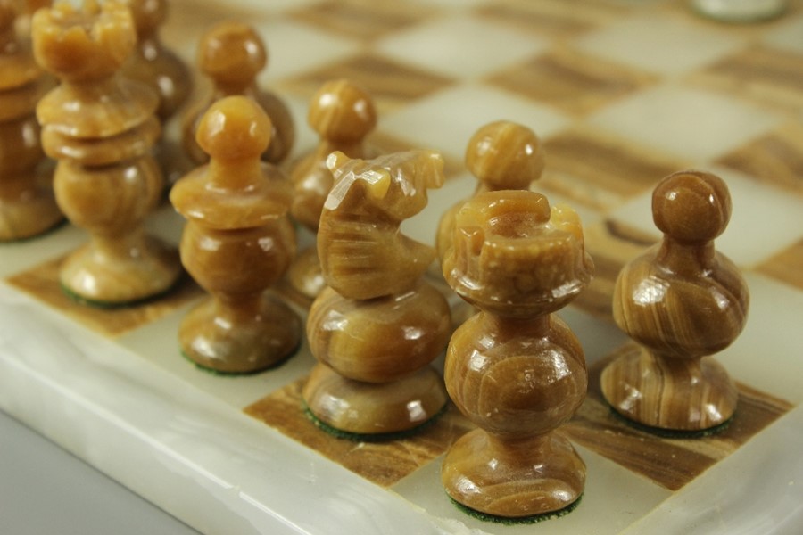 Agate/Onyx Chess Board - Image 6 of 6