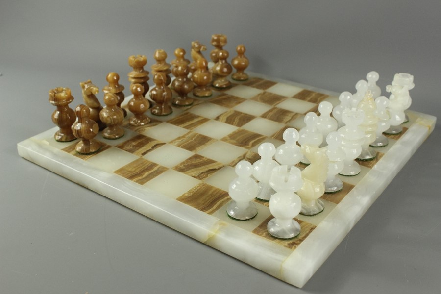 Agate/Onyx Chess Board - Image 2 of 6