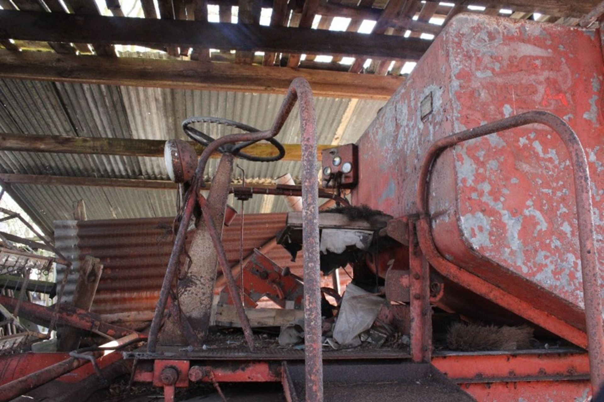 CONTENTS OF CORRUGATED IRON SHED - Image 5 of 5